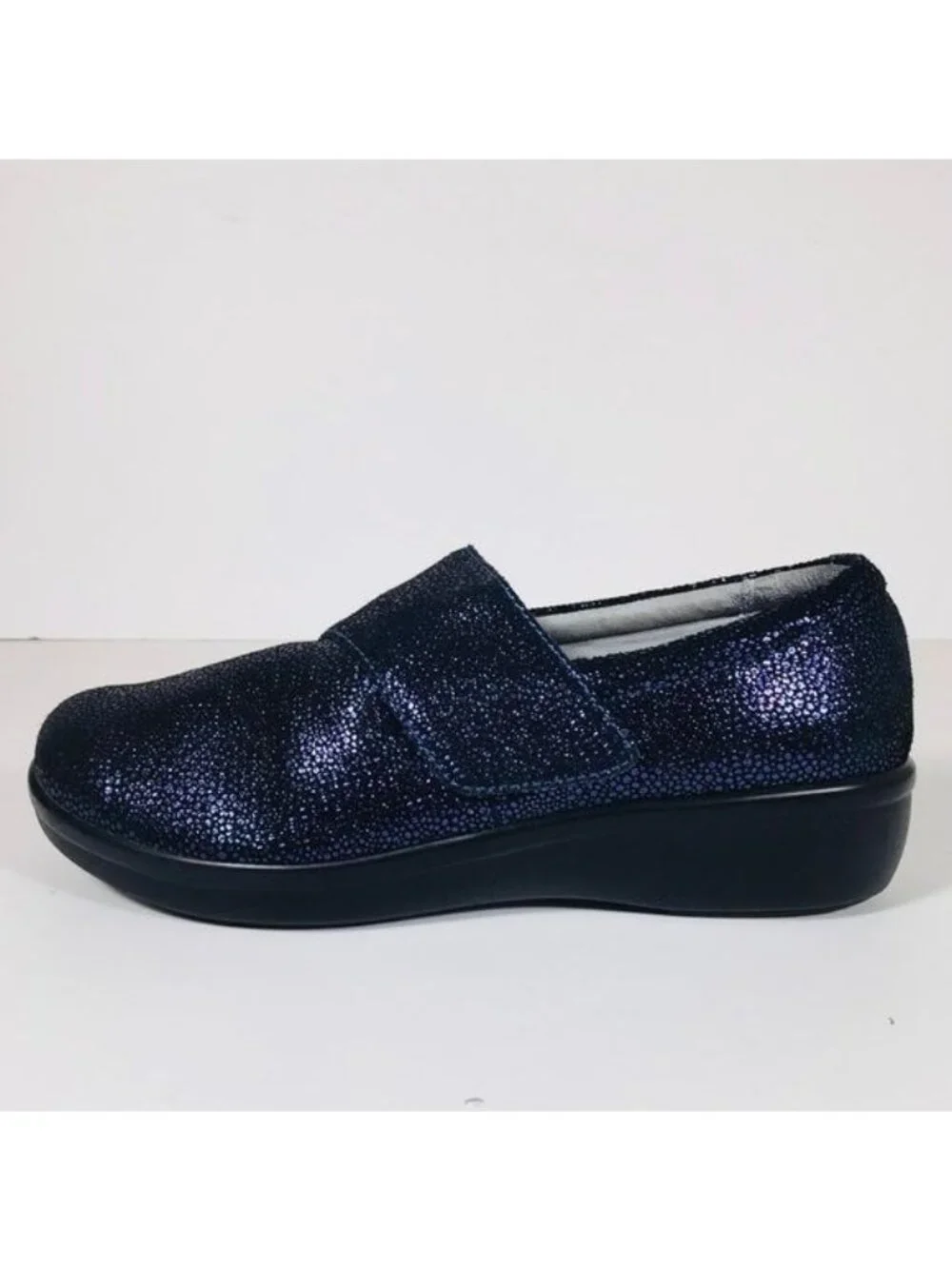 Alegria Womens Lauryn Cosmos Blue Metallic Leather Loafers size 38 US 8 8.5